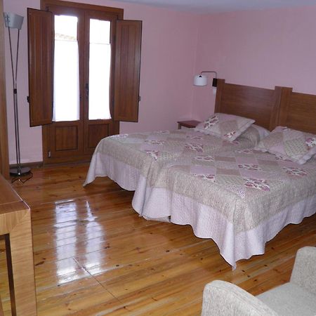 Apartamentos Turisticos Peñafiel Rom bilde
