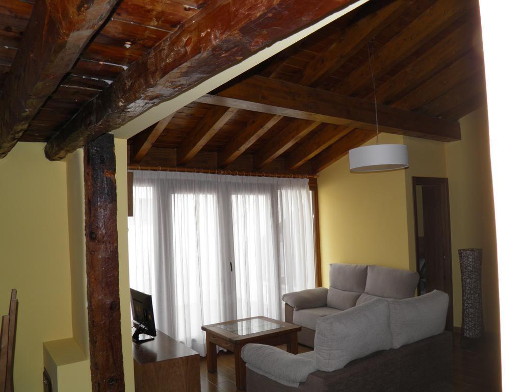 Apartamentos Turisticos Peñafiel Rom bilde